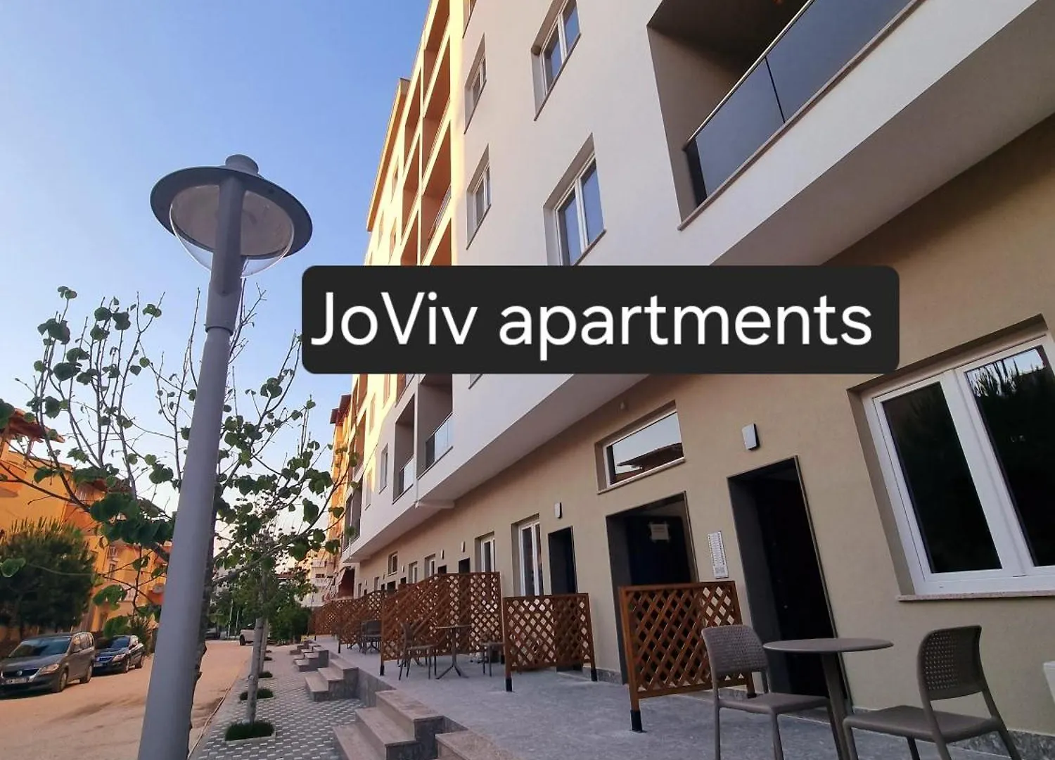 Joviv Apartment Golem